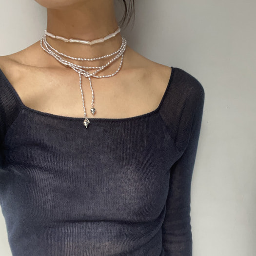 pearlのネックレス重ね付け